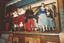 1983-Mam'zelle Nitouche