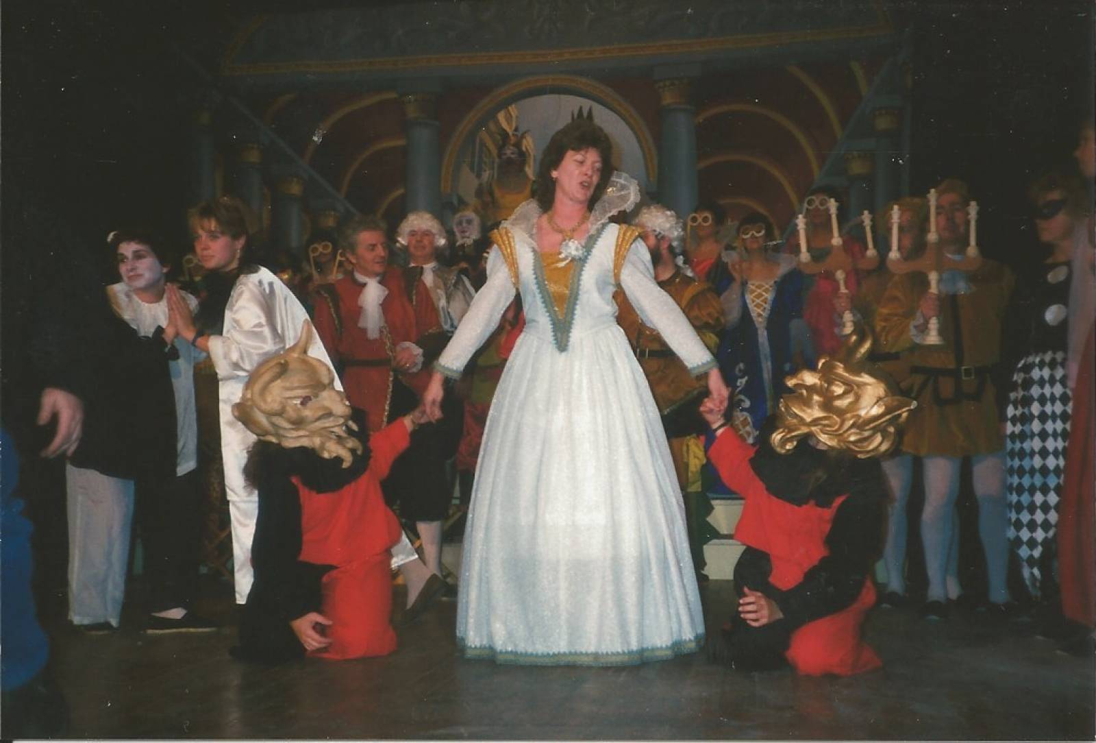 1990-La Mascotte